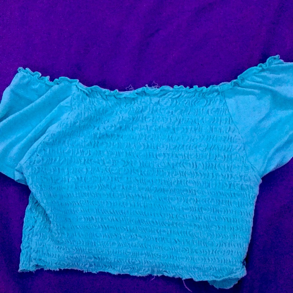 Cute cyan blue top
